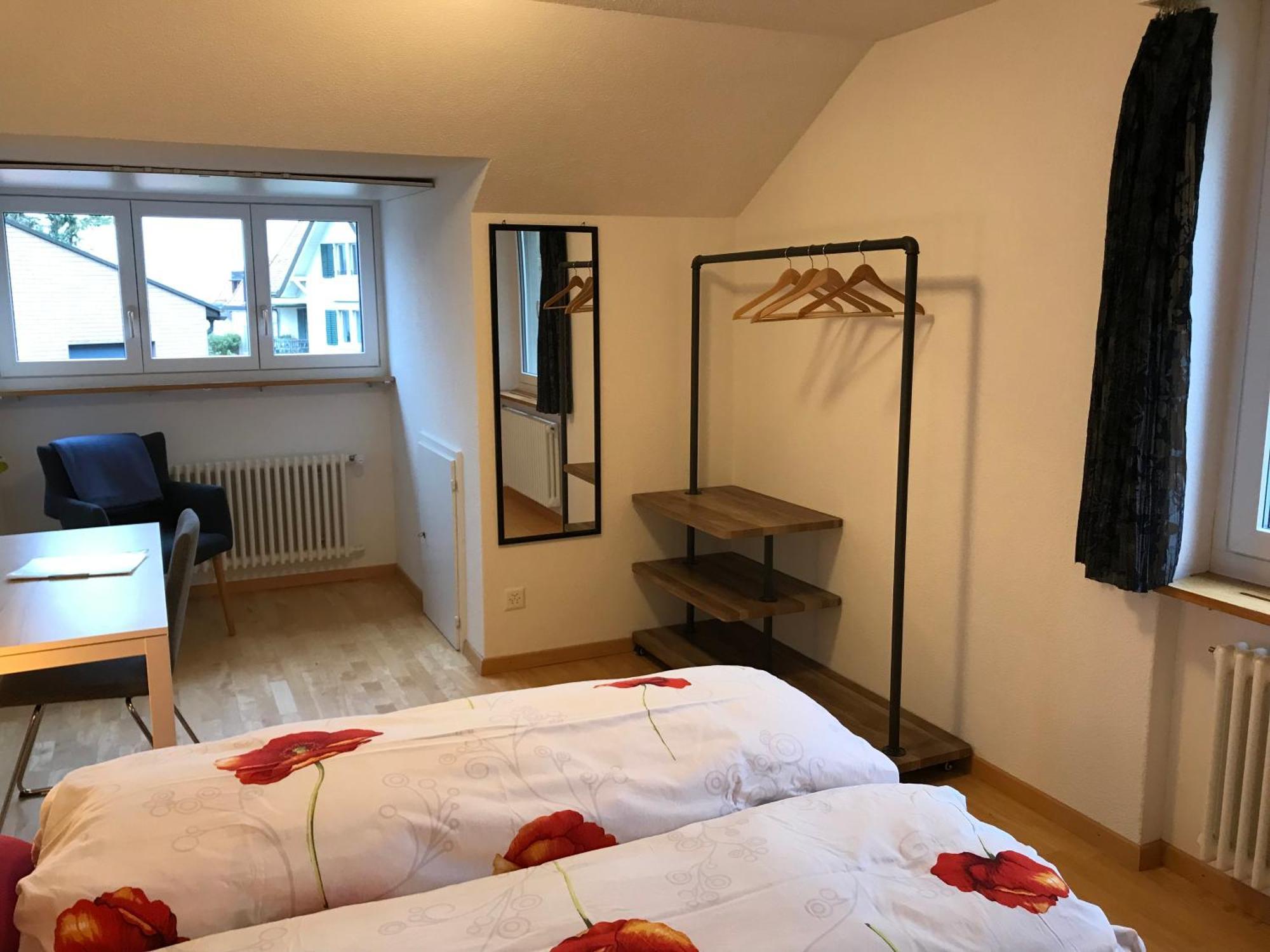 Guest Room Zollikon Zuerich Екстериор снимка