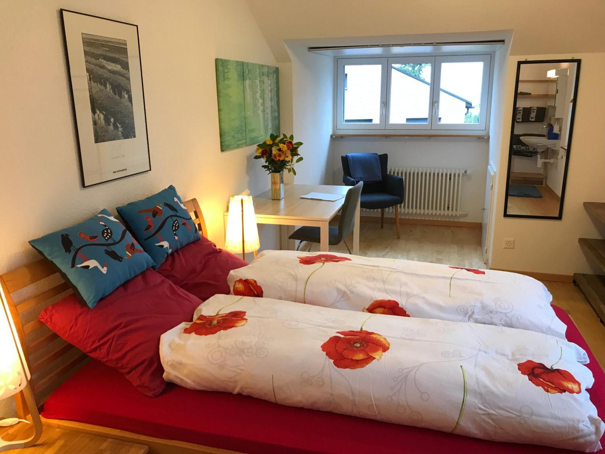 Guest Room Zollikon Zuerich Екстериор снимка